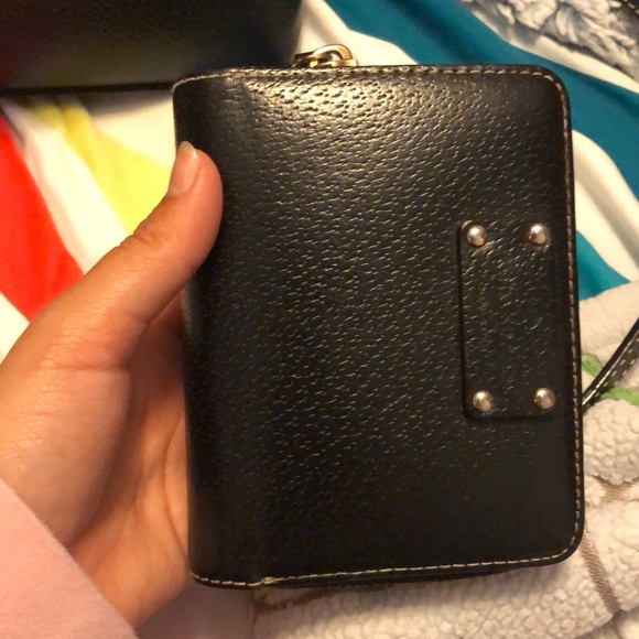 Kate spade black purse - Picture 5 of 7